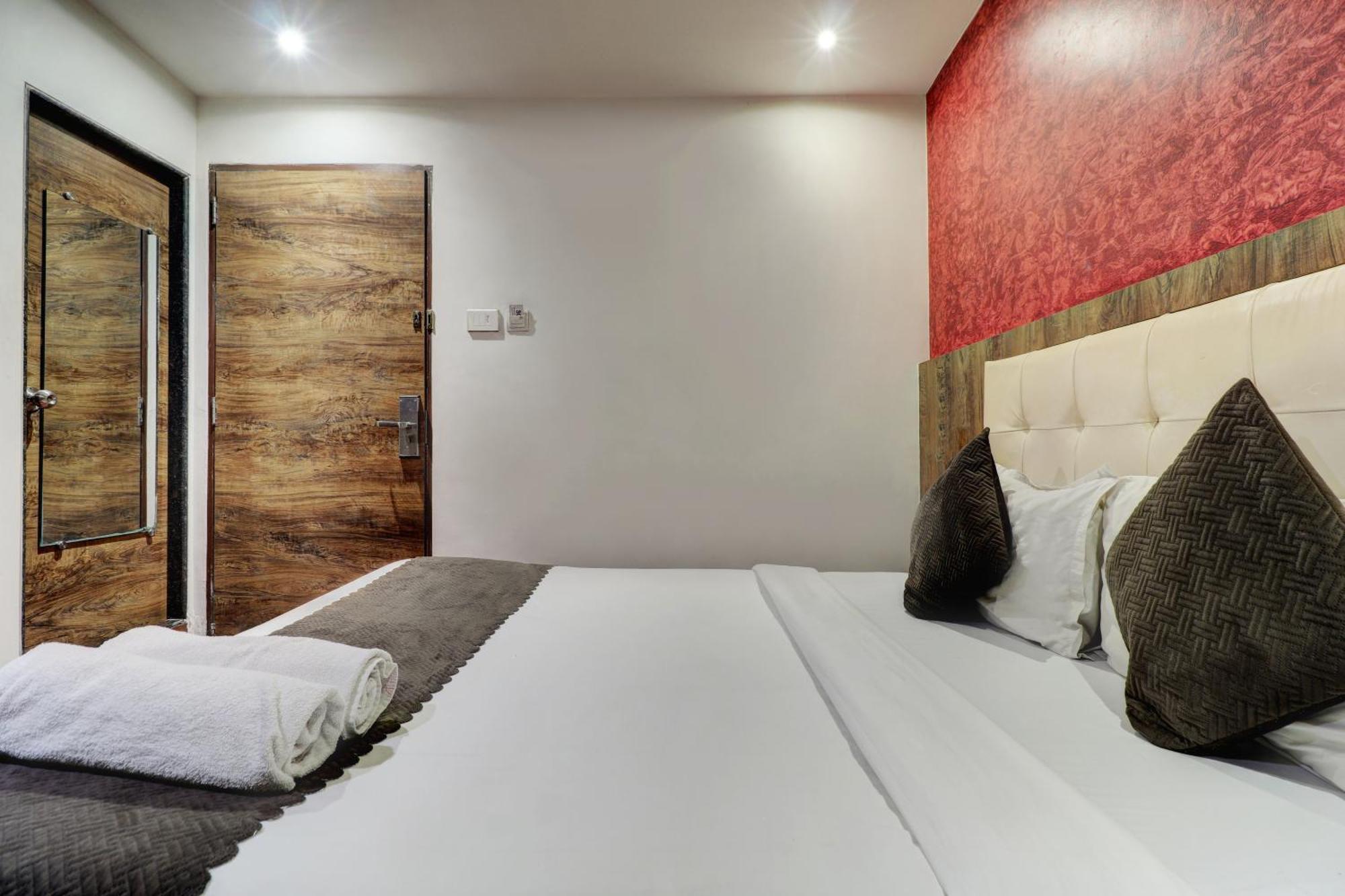 Hotel A. K. International - Fort Mumbai Room photo